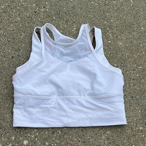 white lululemon sports bra